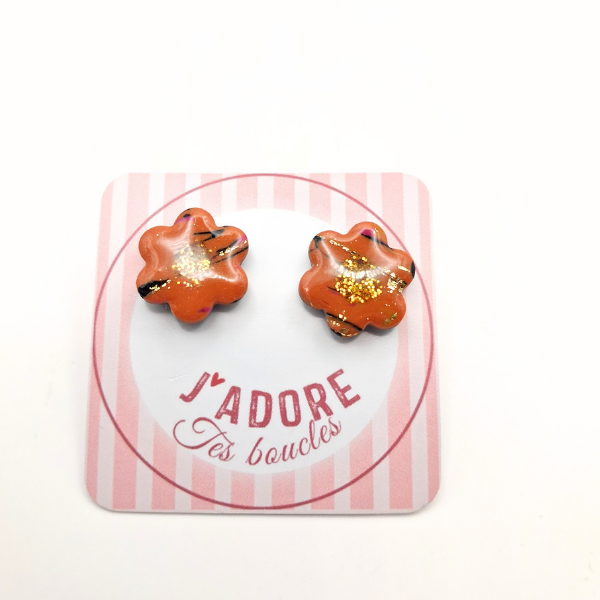 boucles oreilles clou pate fimo argile polymere resine uv fait main piece unique jadoretesboucles j'adore tes boucles jtb acier inoxydable vendée créatrice française made in France fleur orange automne halloween