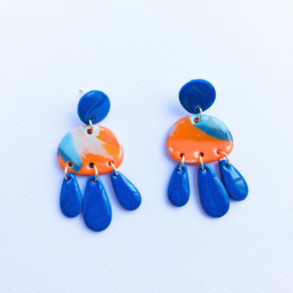 boucles oreilles pate fimo argile polymere resine uv fait main piece unique jadoretesboucles j'adore tes boucles jtb acier inoxydable vendée créatrice française made in France bleu canard orange gaby