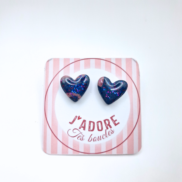 boucles oreilles clou pate fimo argile polymere resine uv fait main piece unique jadoretesboucles j'adore tes boucles jtb acier inoxydable vendée créatrice française made in France coeur  bleu marine vieux rose paillettes