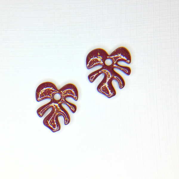 pampilles anneaux créoles charm pate fimo argile polymere resine uv fait main piece unique jadoretesboucles j'adore tes boucles jtb acier inoxydable vendée créatrice française made in France monstera bordeaux paillettes